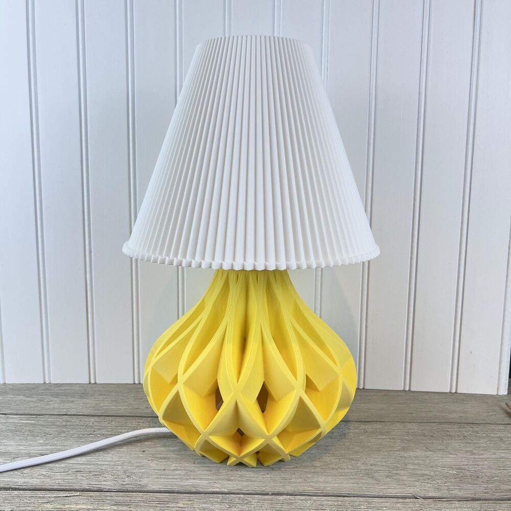Minimalist Table Lamp, The Avio Lamp, Desk Lamp, Bedside Lamp